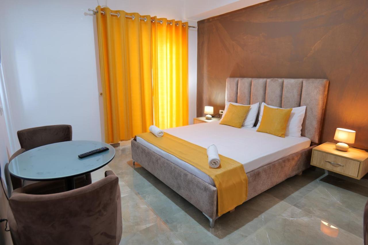 Hotel Adi-Vera Sarandë 외부 사진