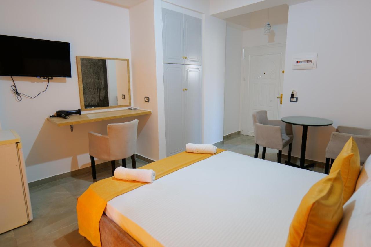 Hotel Adi-Vera Sarandë 외부 사진