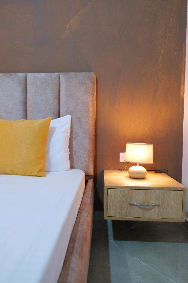 Hotel Adi-Vera Sarandë 외부 사진