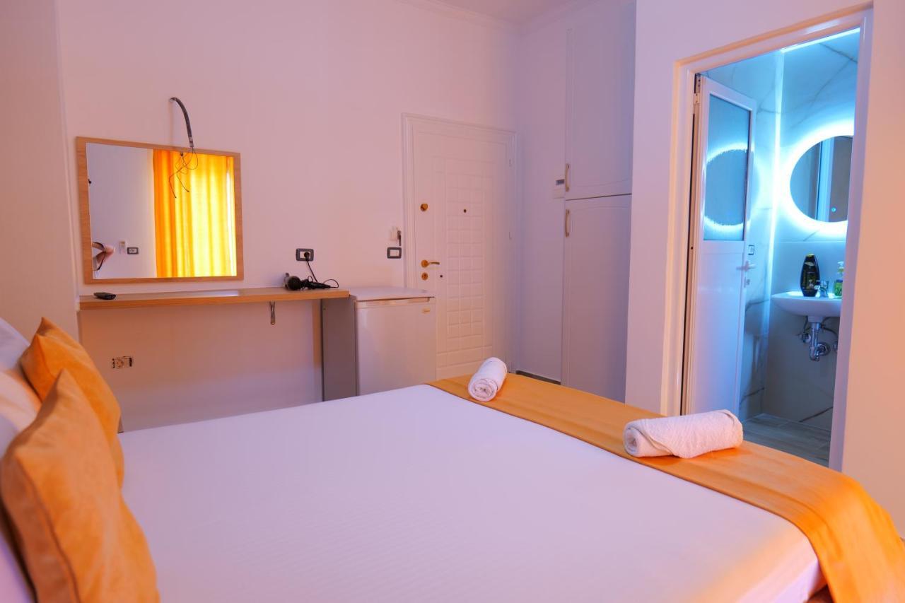 Hotel Adi-Vera Sarandë 외부 사진