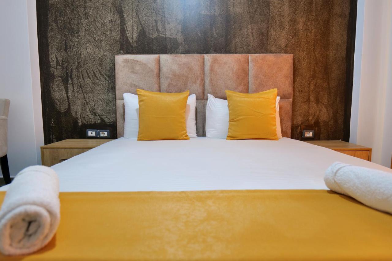 Hotel Adi-Vera Sarandë 외부 사진
