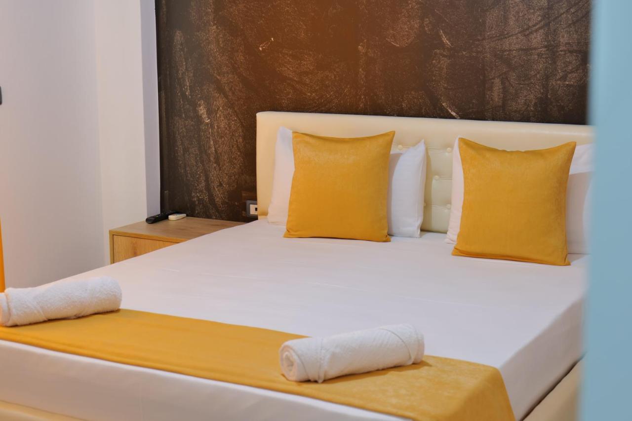 Hotel Adi-Vera Sarandë 외부 사진