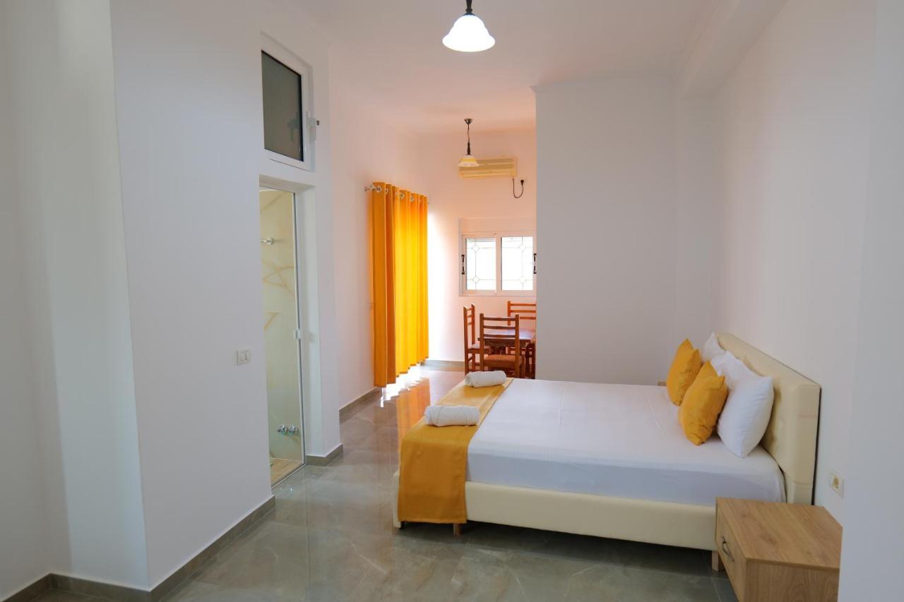 Hotel Adi-Vera Sarandë 외부 사진