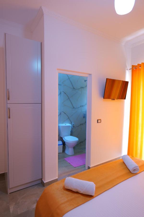 Hotel Adi-Vera Sarandë 외부 사진